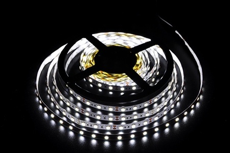Лента светодиодная LED  4.8w/м IP65 8мм, катушка 5м, Теплый белый LC-3528-W-12WW60