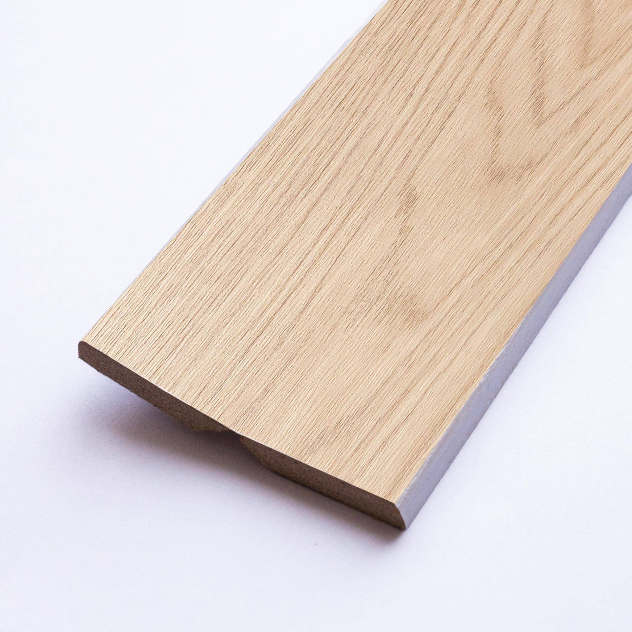 Панели МДФ  ясень  2,7 угол LATAT