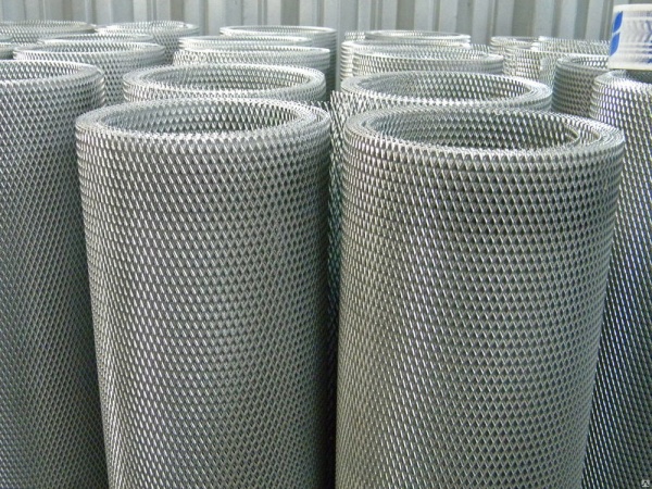 Сетка ЦПВС 10*10 толщ 0,5, пер 1,2 1,0м*10м цинк (13*30)